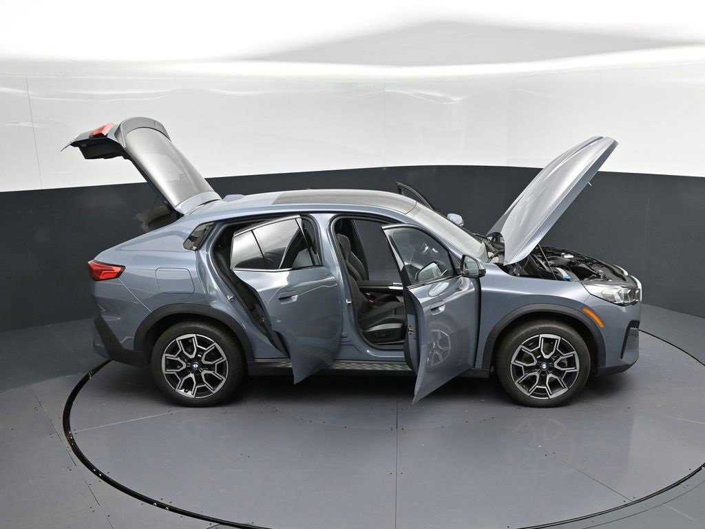Certified 2025 BMW X2 xDrive28i image 50