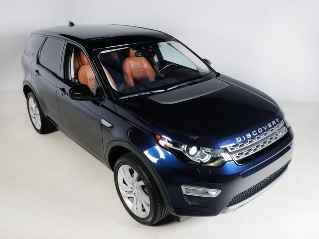 Used 2017 Land Rover Discovery Sport HSE Luxury image 29