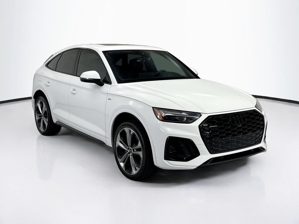 Used 2023 Audi Q5 2.0T Premium Plus w/ Premium Plus Package AWD/4WD image 3