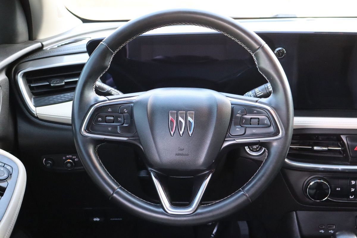 Used 2024 Buick Encore GX Preferred image 18