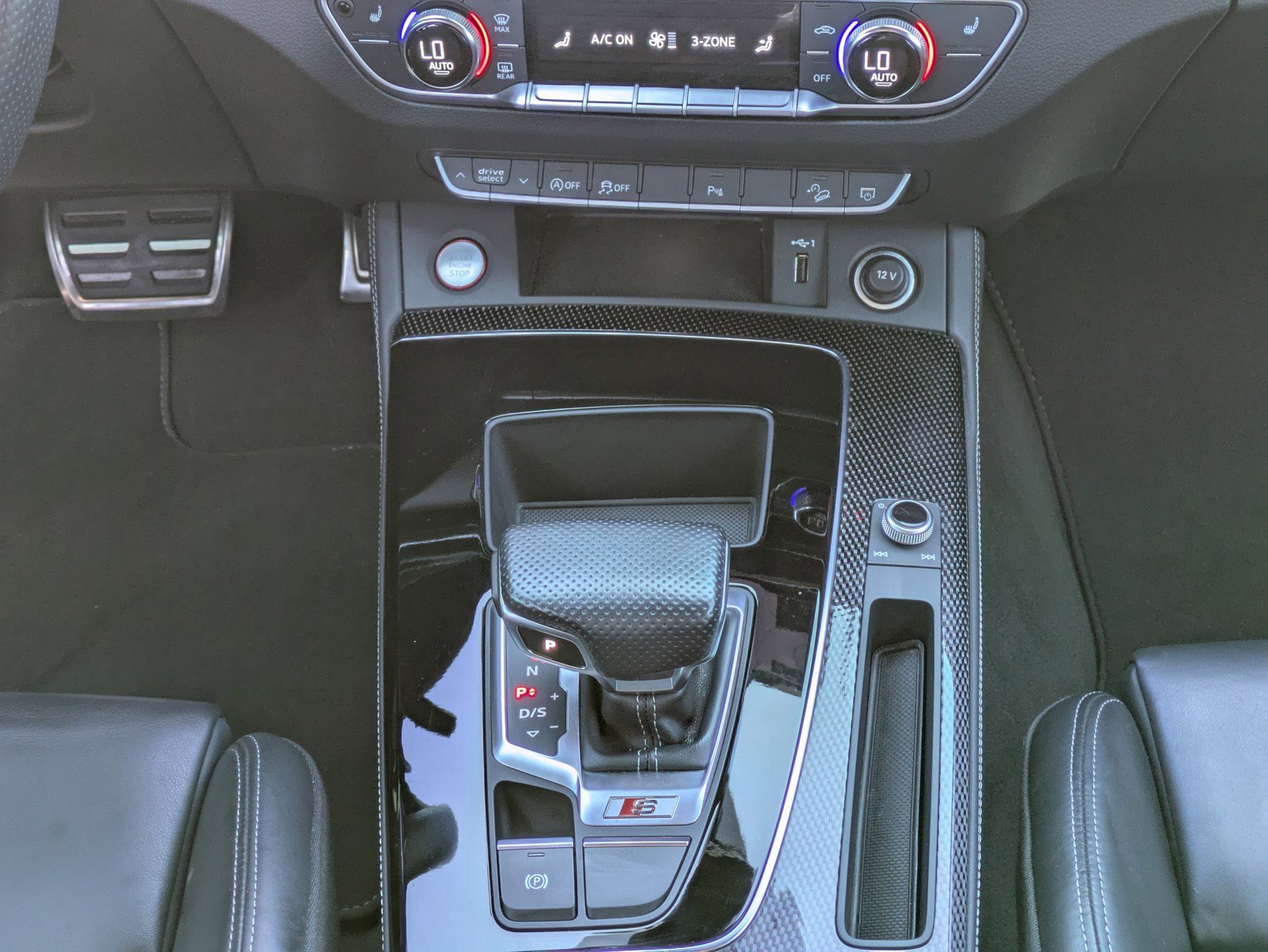 Used 2021 Audi SQ5 Premium Plus w/ Premium Plus Package image 17