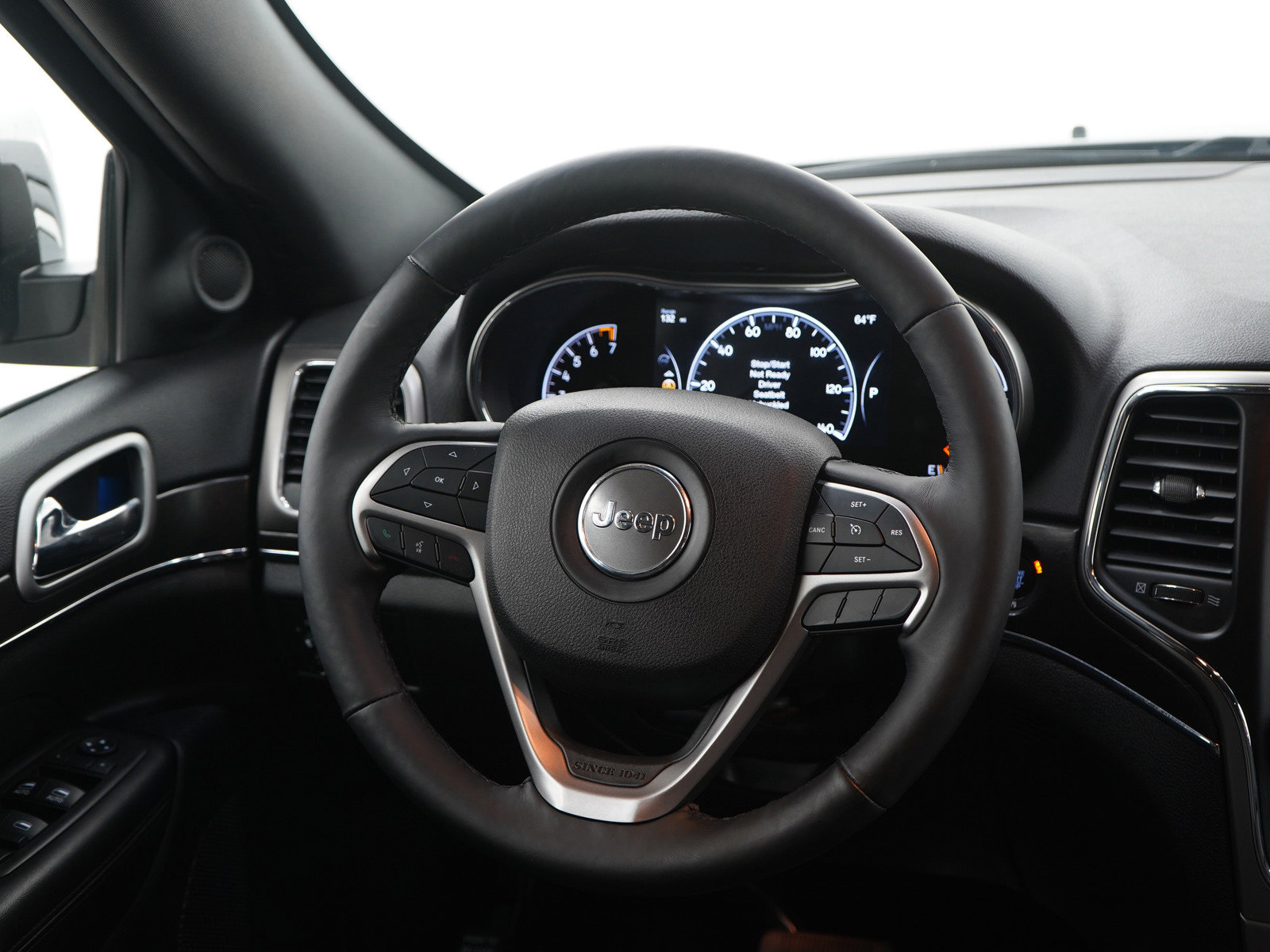 Used 2018 Jeep Grand Cherokee Limited w/ Trailer Tow Group IV image 16