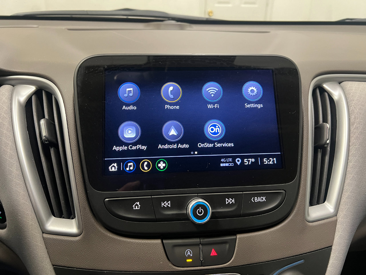 Used 2024 Chevrolet Malibu LS image 46