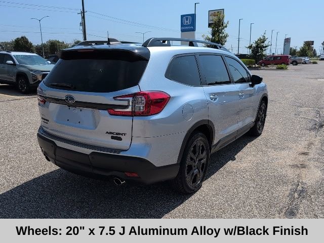 Used 2025 Subaru Ascent Bronze Edition image 18