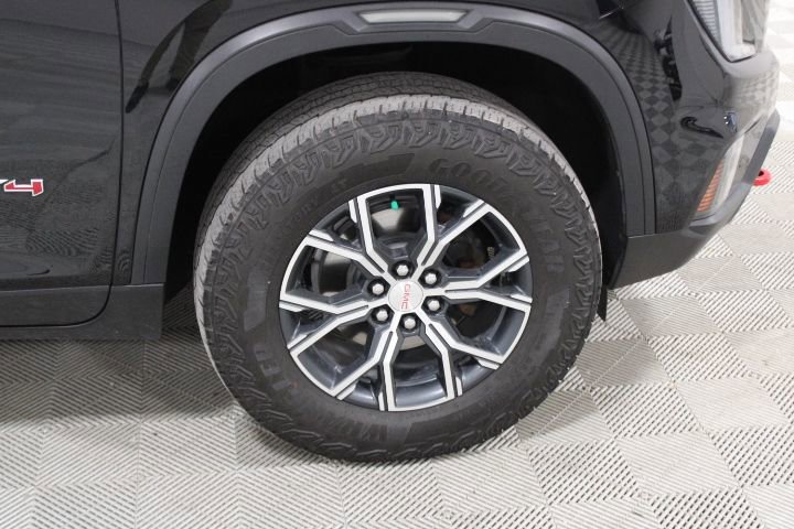 Certified 2024 GMC Acadia AT4 w/ Luxury Package image 41