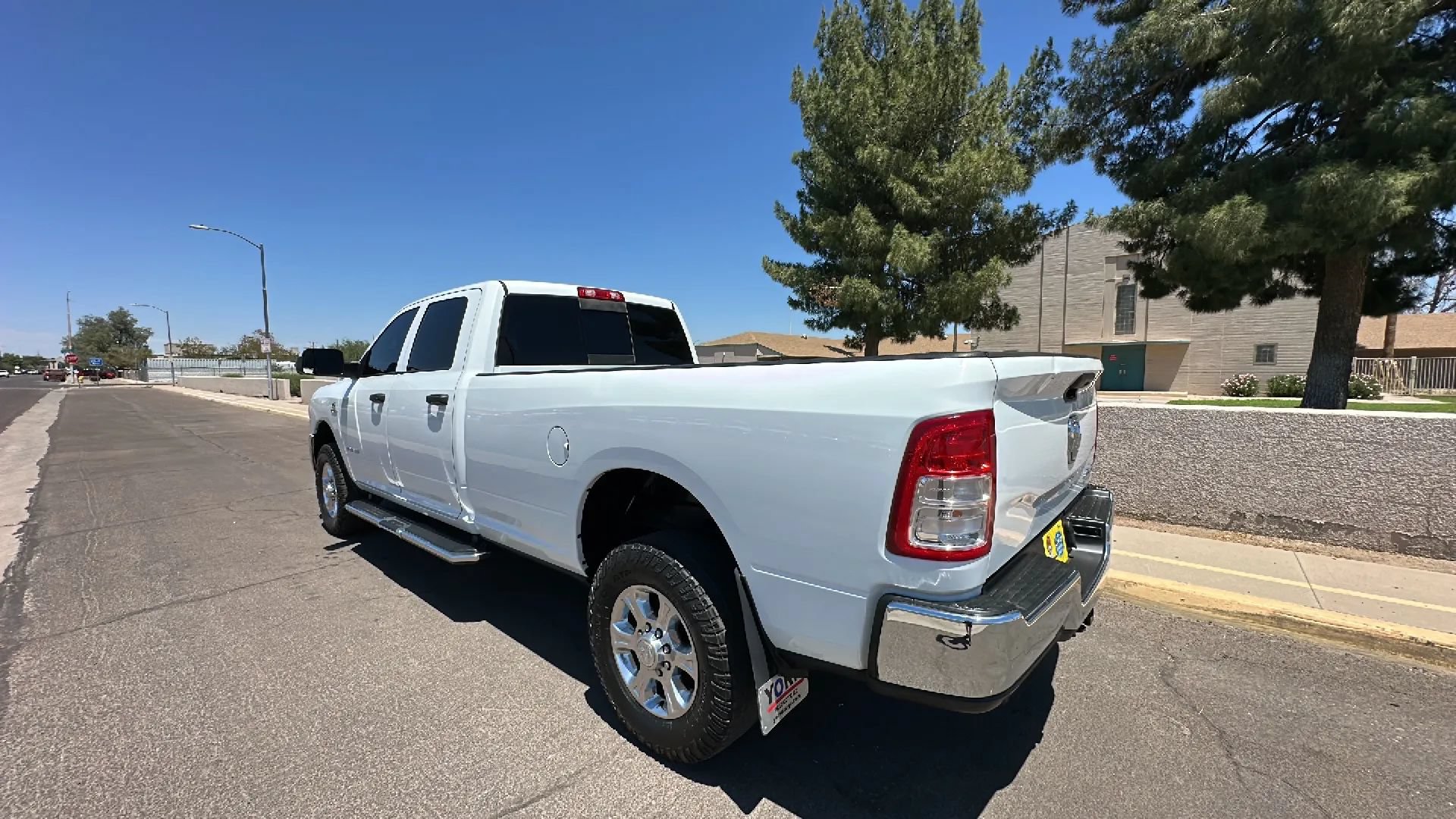 Used 2021 RAM 2500 Tradesman AWD/4WD image 2