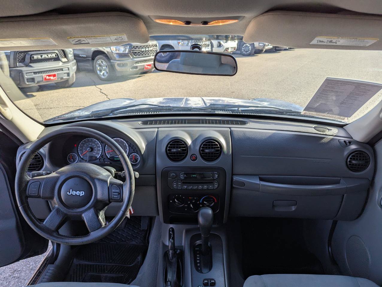 Used 2007 Jeep Liberty Sport AWD/4WD image 20