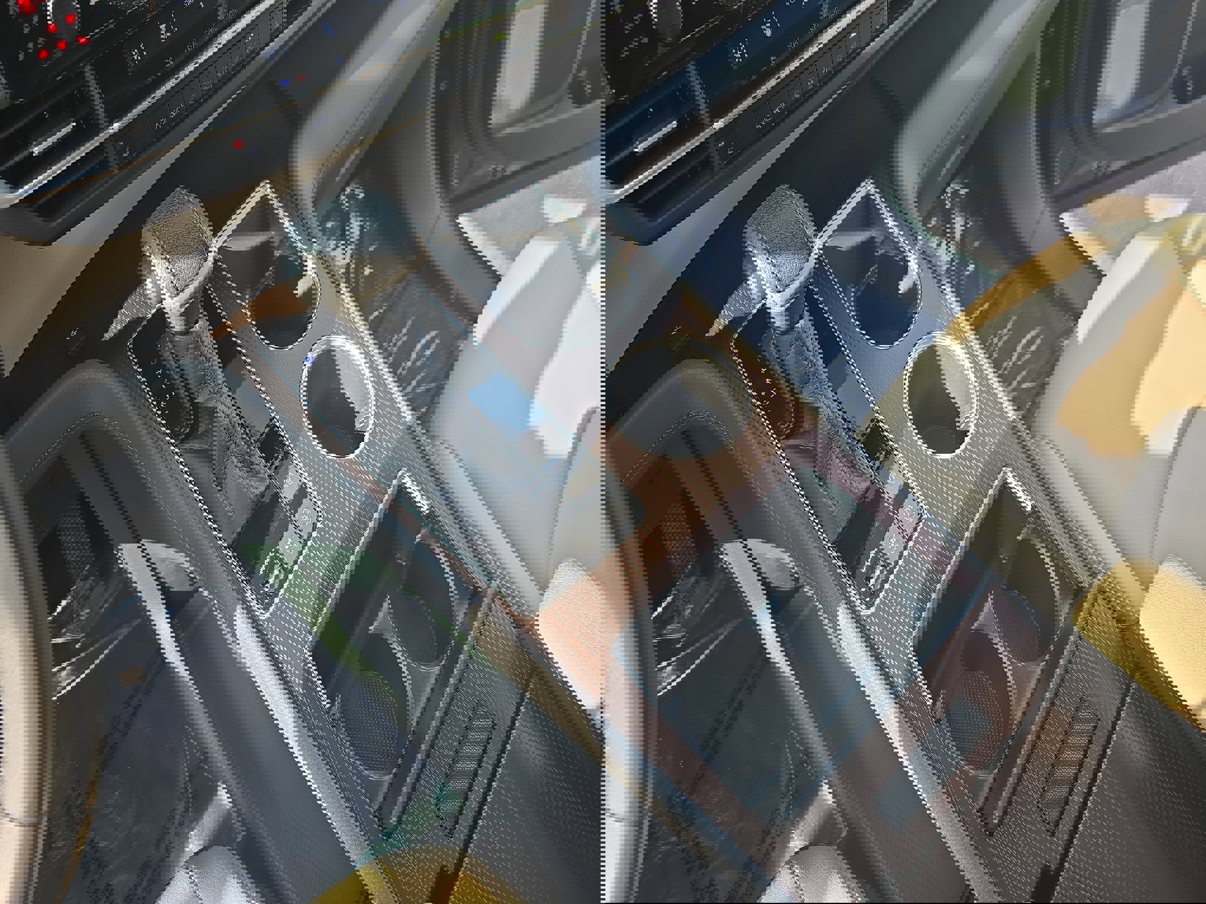 Used 2021 Toyota Sienna XLE image 27