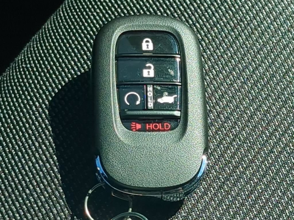 New 2026 Honda Pilot Sport image 28