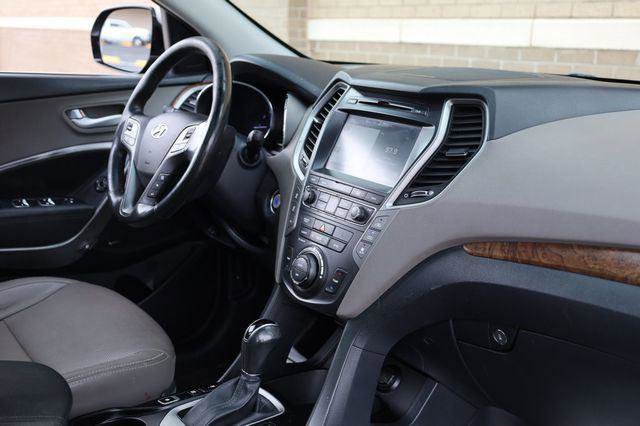 Used 2017 Hyundai Santa Fe FWD w/ SE Ultimate Tech Package 03 image 32