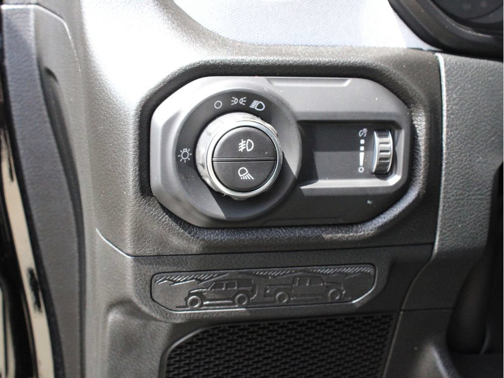 New 2026 Jeep Gladiator Sport AWD/4WD image 15