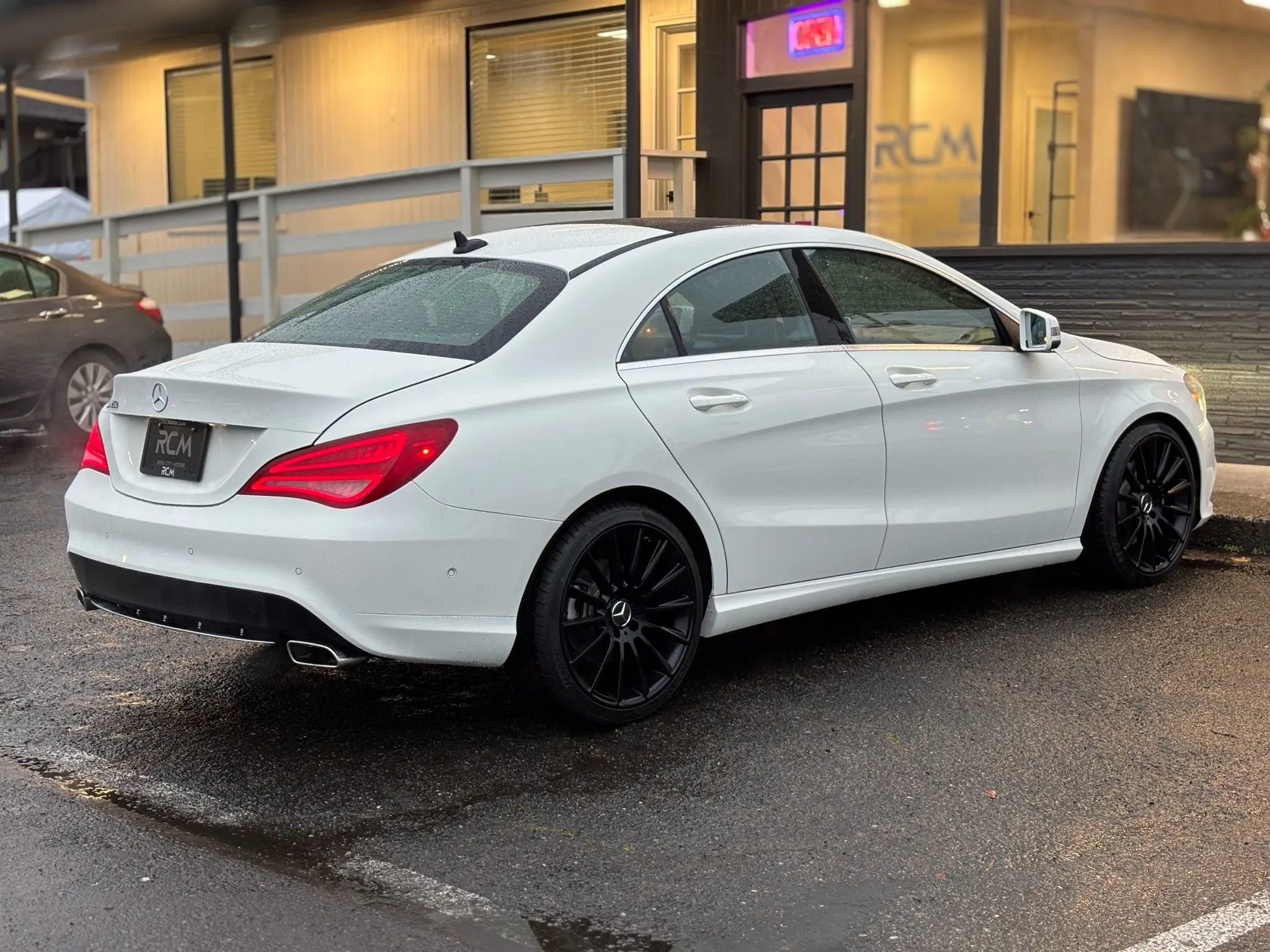 Used 2015 Mercedes-Benz CLA 250 image 7