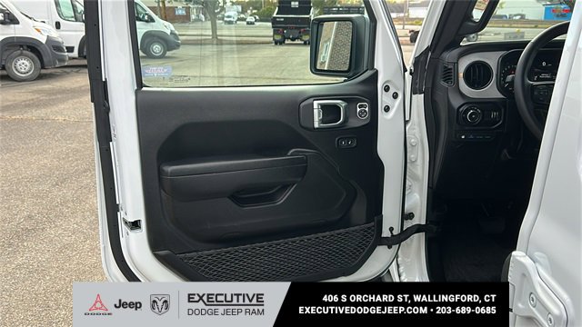 Used 2024 Jeep Wrangler Willys 4xe image 10