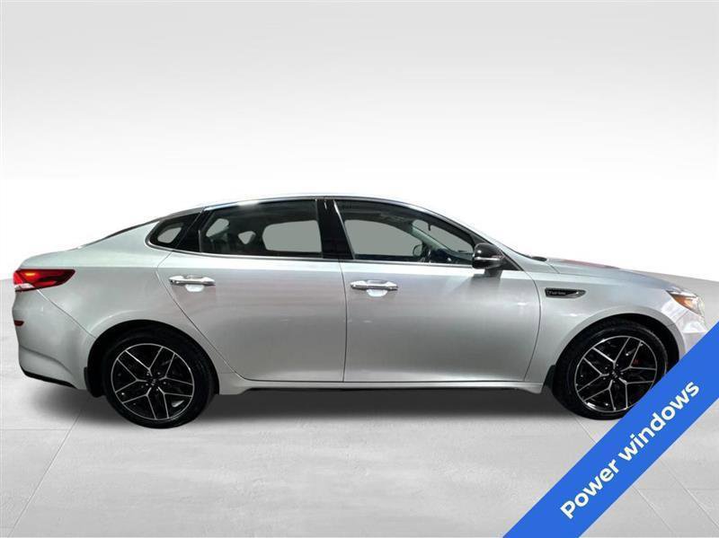 Used 2020 Kia Optima SX image 4