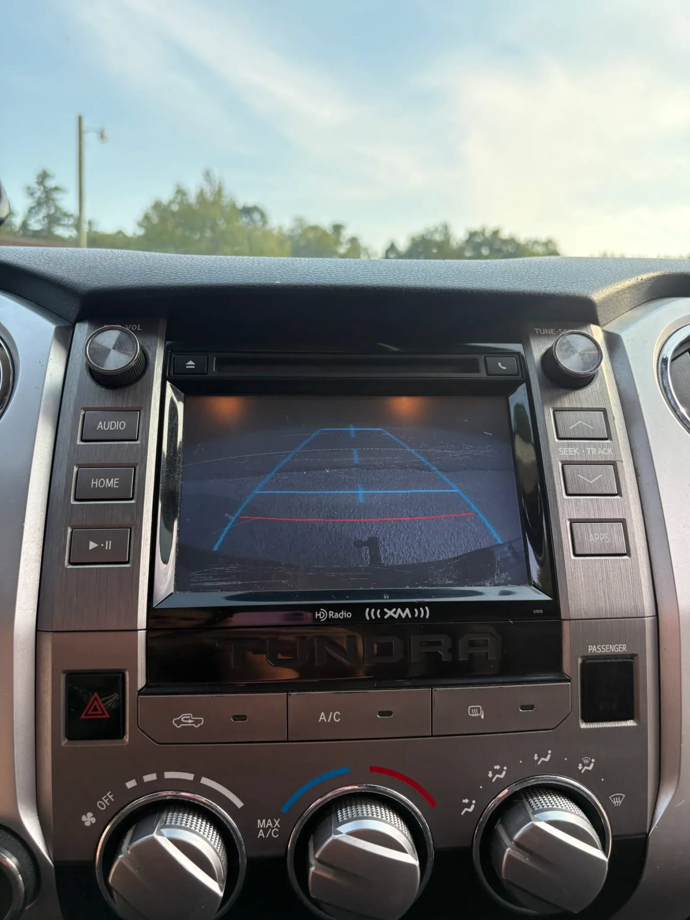 Used 2014 Toyota Tundra SR5 AWD/4WD image 35