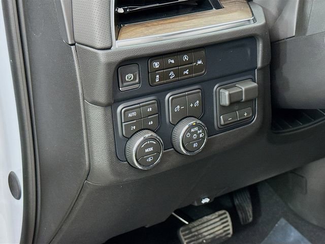 New 2026 Chevrolet Tahoe High Country image 13