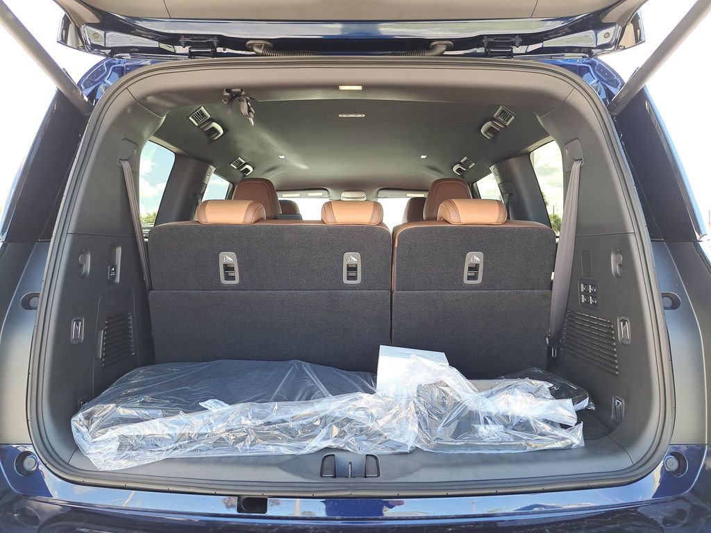 New 2026 Nissan Armada SL RWD image 5