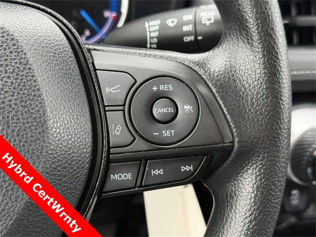 Used 2024 Toyota RAV4 LE image 21