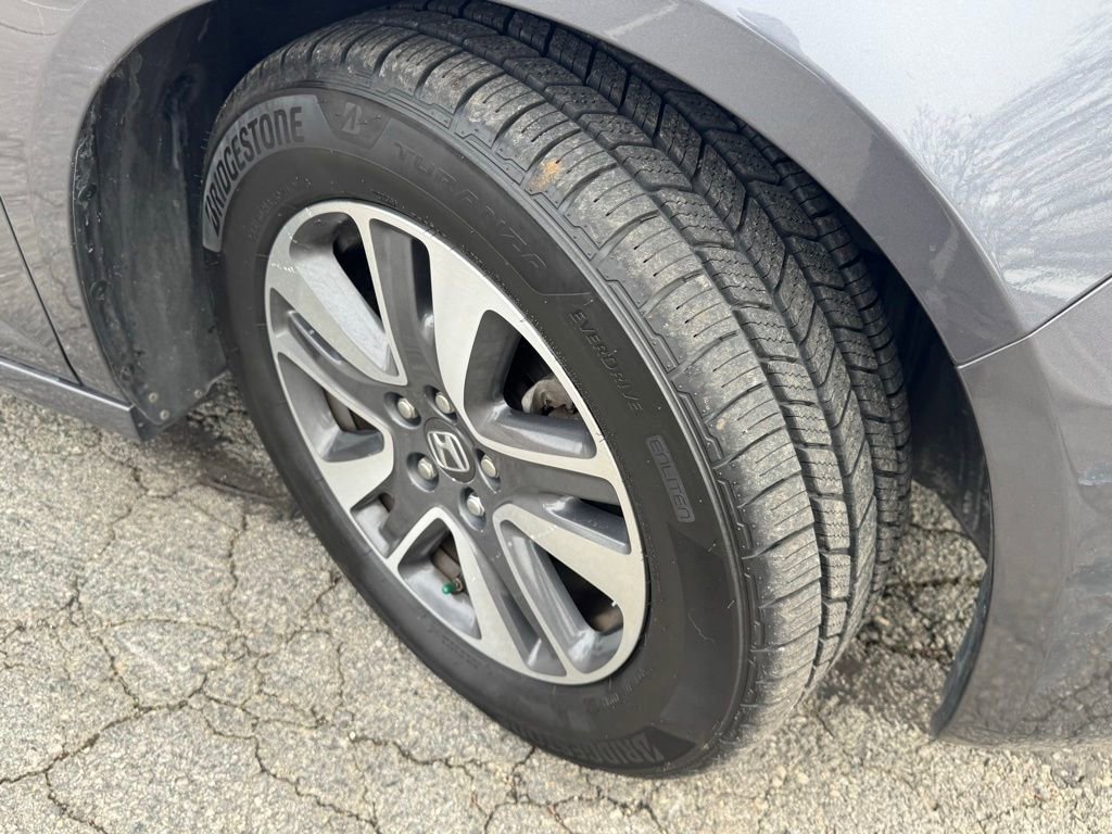 Used 2016 Honda Odyssey Touring Elite image 46