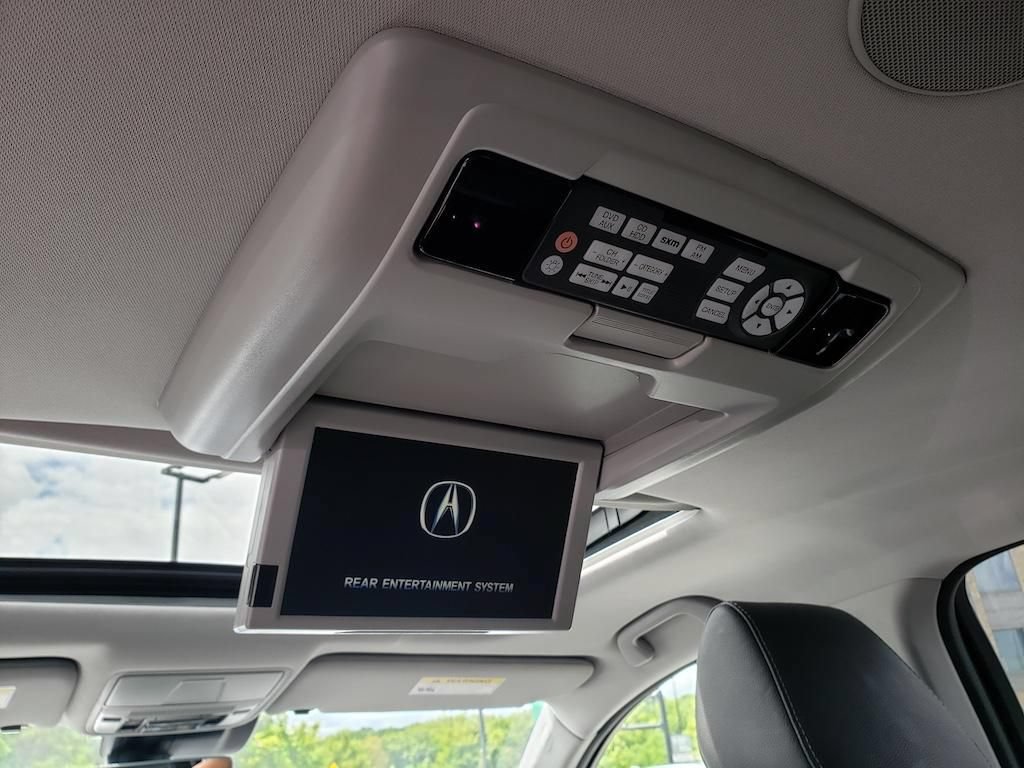 Used 2020 Acura MDX w/ Technology & Entertainment AWD/4WD image 13
