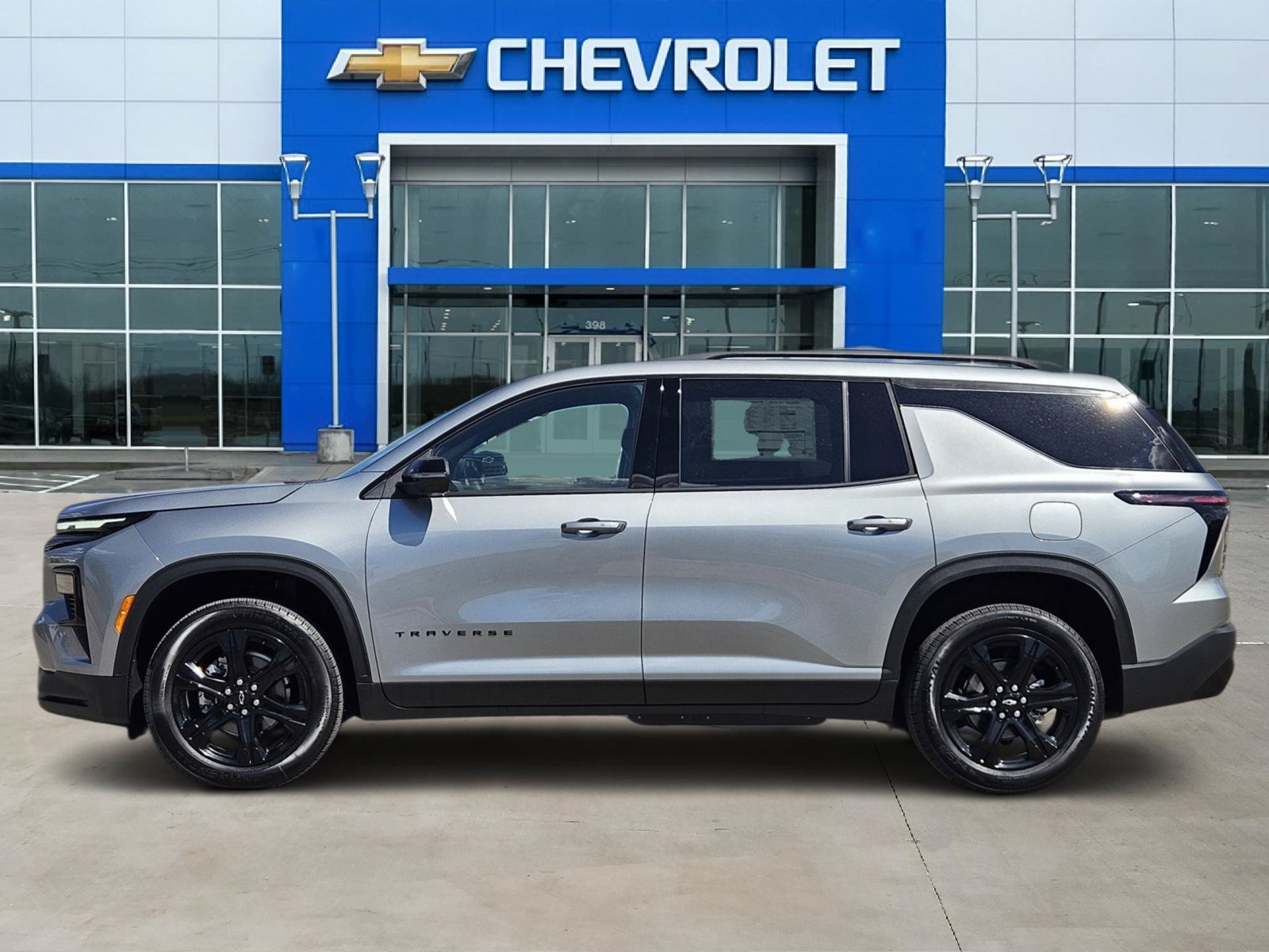 New 2027 Chevrolet Traverse LT w/ Midnight/Sport Edition FWD image 3