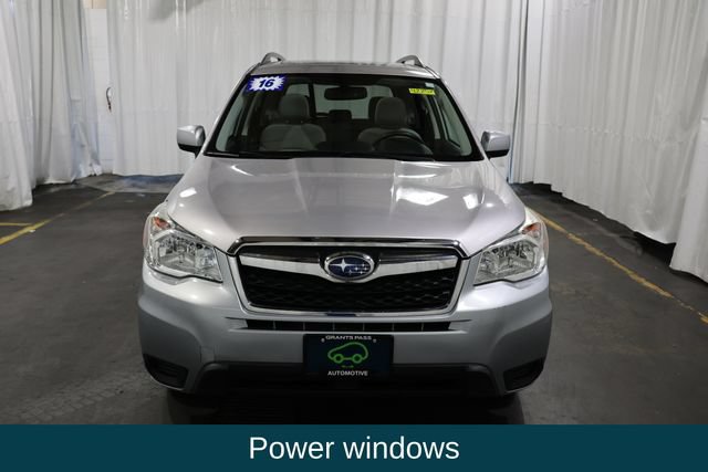 Used 2016 Subaru Forester 2.5i Premium w/ Popular Package #2 AWD/4WD image 7