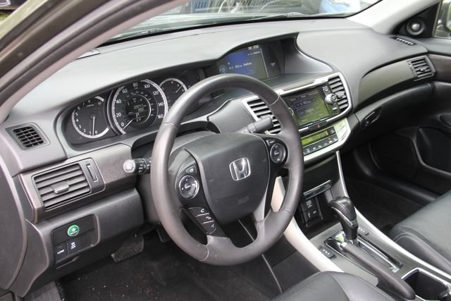 Used 2013 Honda Accord EX-L image 19