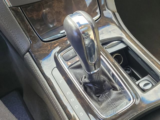Used 2013 Lincoln MKS AWD image 28