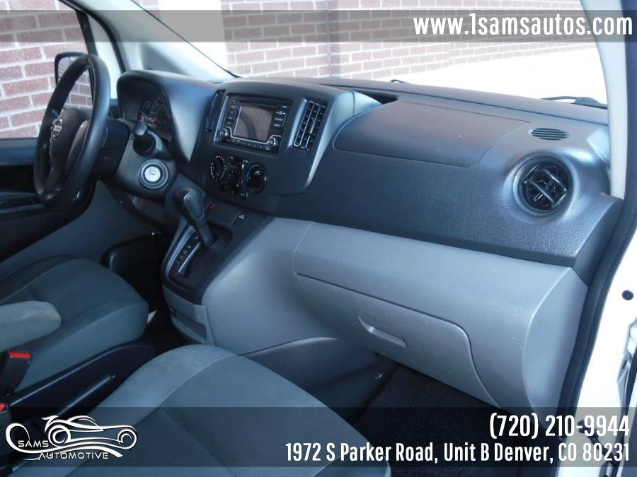 Used 2019 Nissan NV200 S image 40