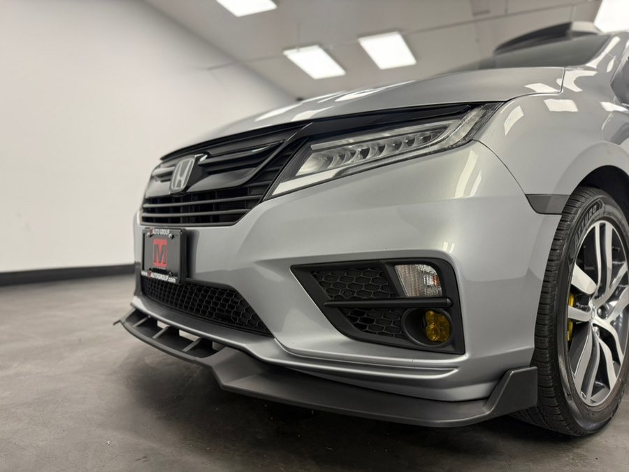 Used 2018 Honda Odyssey Touring image 16