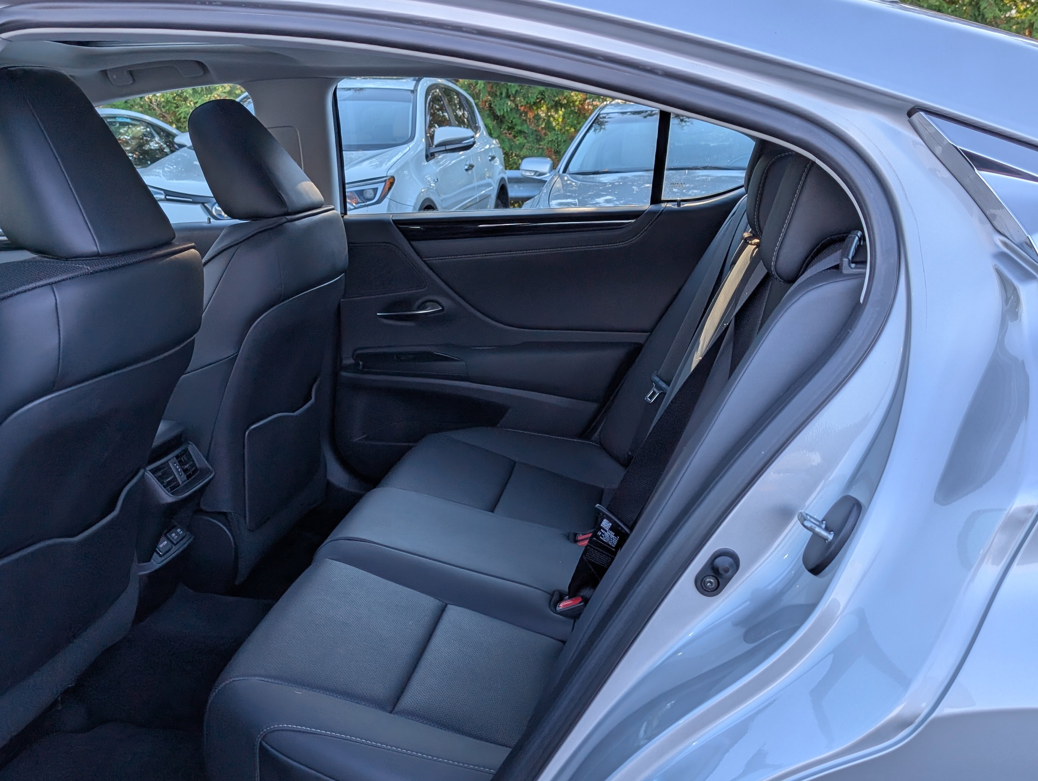 Certified 2021 Lexus ES 350 w/ Premium Package image 14