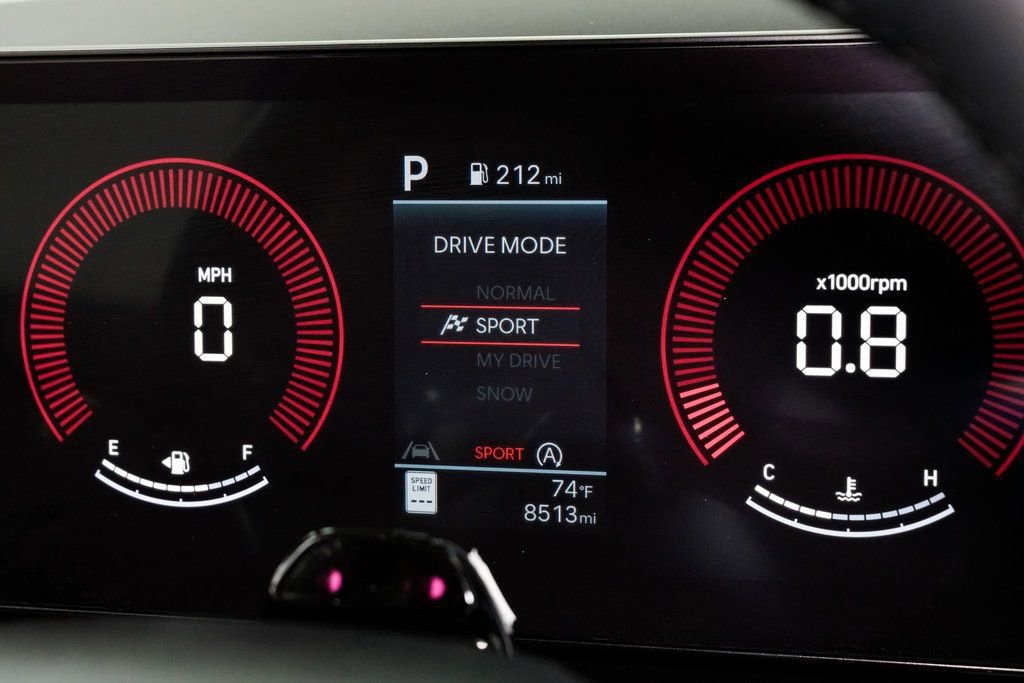 Used 2025 Hyundai Santa Fe XRT image 15