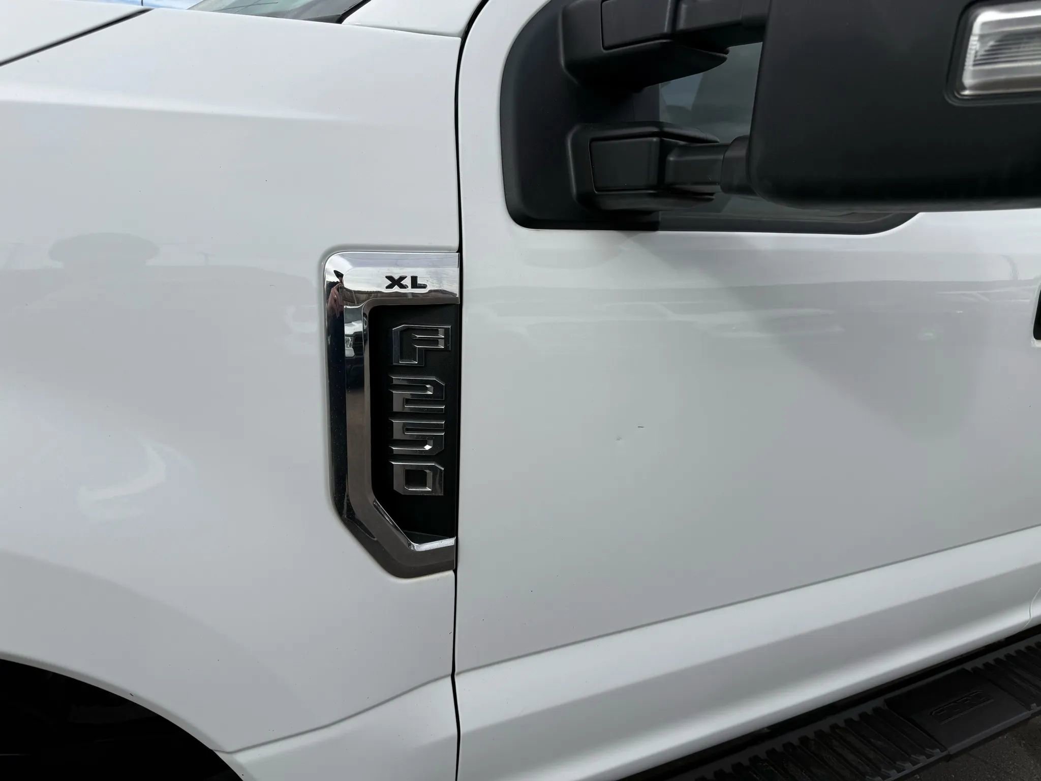 Used 2019 Ford F250 XL w/ Power Equipment Group AWD/4WD image 18