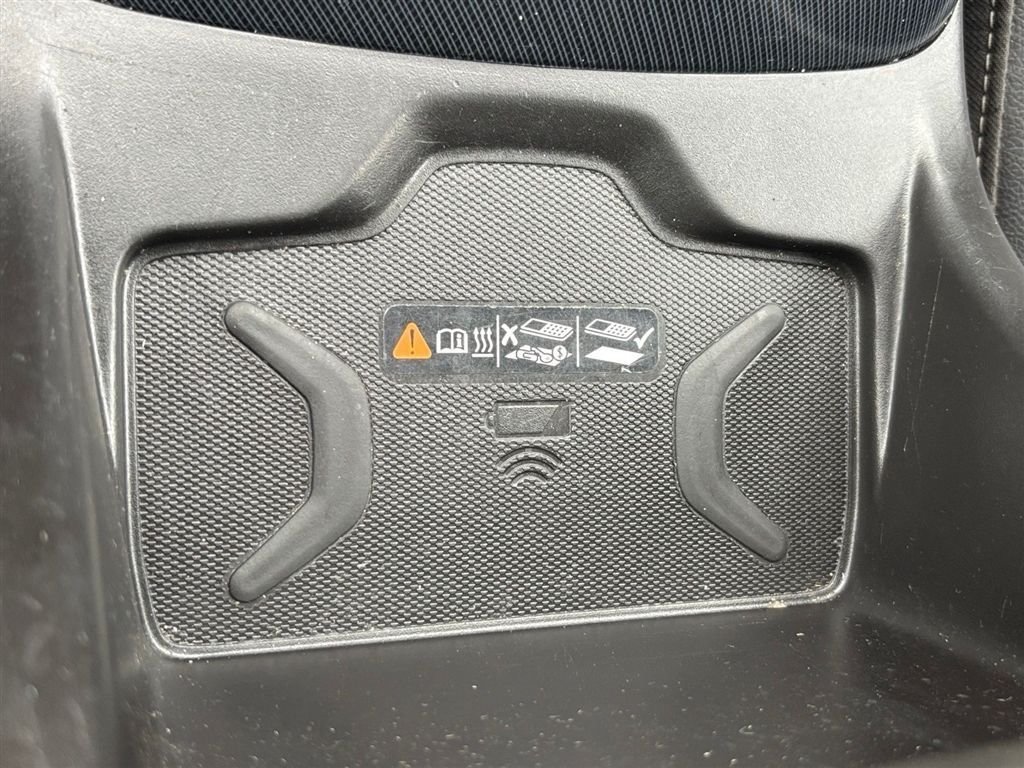 Used 2022 Chevrolet Colorado Z71 AWD/4WD image 23