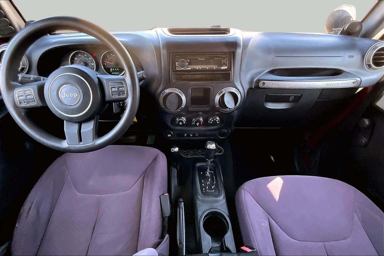 Used 2013 Jeep Wrangler Sport w/ Connectivity Group AWD/4WD image 16