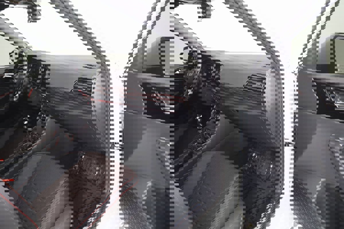 Used 2024 Volkswagen Jetta GLI Autobahn image 44