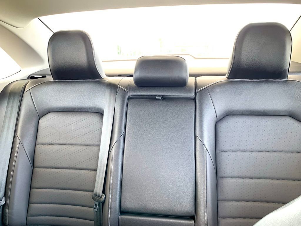 Used 2024 Volkswagen Jetta SE image 39