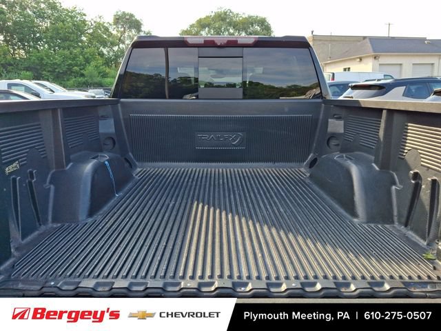 Certified 2021 Chevrolet Silverado 1500 High Country w/ Technology Package AWD/4WD image 34