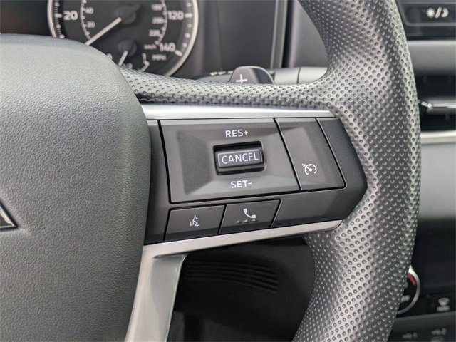 New 2025 Mitsubishi Outlander ES image 18