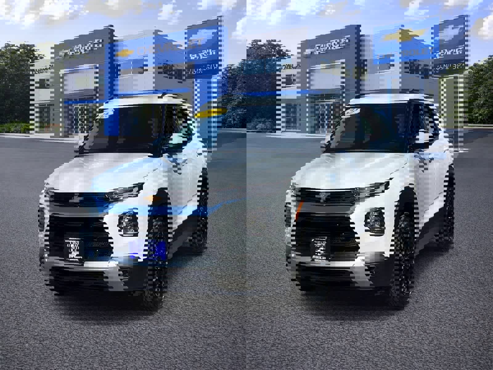 Certified 2023 Chevrolet TrailBlazer LT w/ Convenience Package AWD/4WD image 2