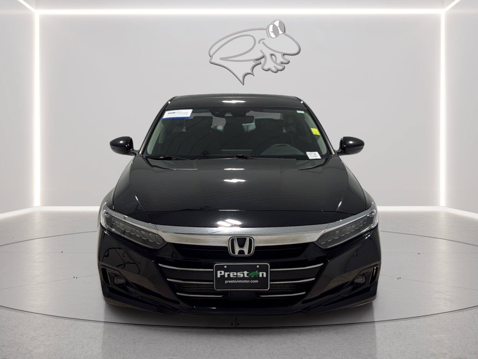 Used 2021 Honda Accord Touring image 9