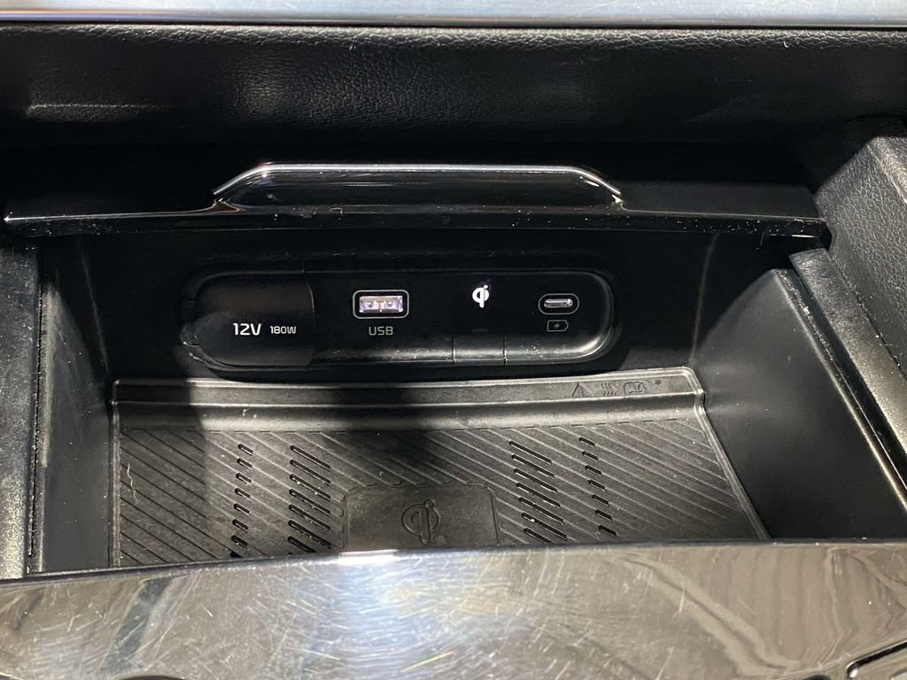 Used 2023 Kia Sportage EX AWD/4WD image 30