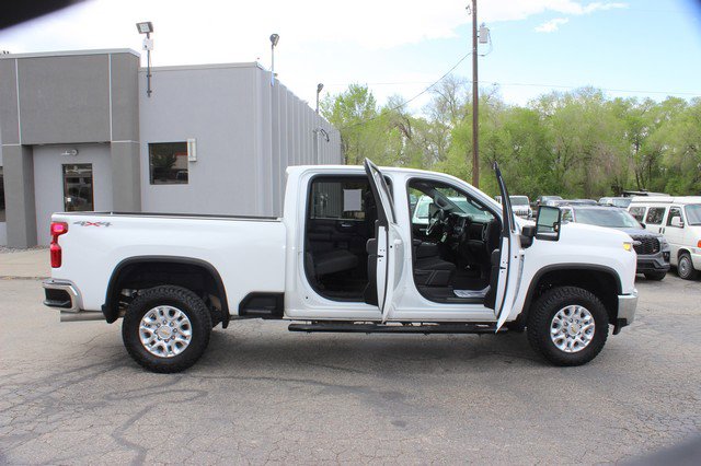 Used 2021 Chevrolet Silverado 2500 LT w/ Fleet Comfort Package image 18