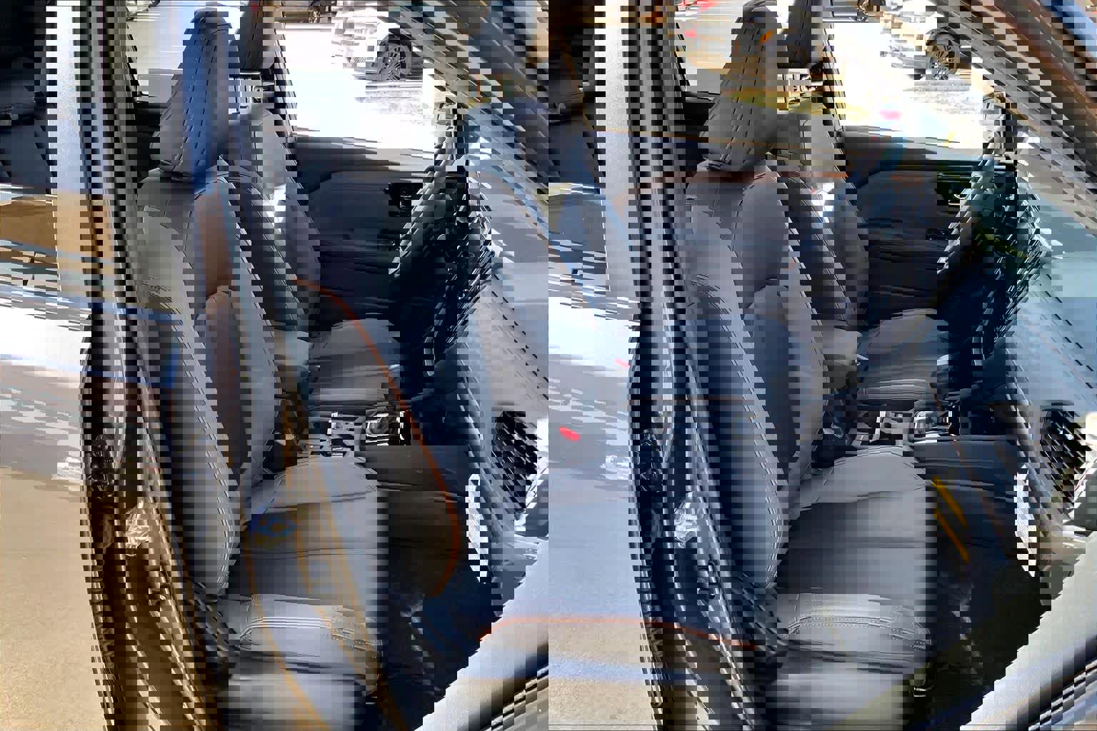 Used 2025 Subaru Forester Sport image 9