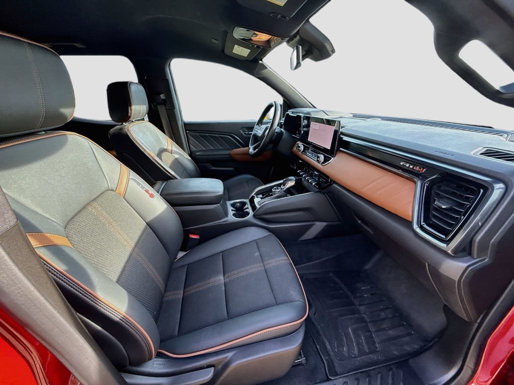 Used 2024 GMC Canyon AT4 AWD/4WD image 28