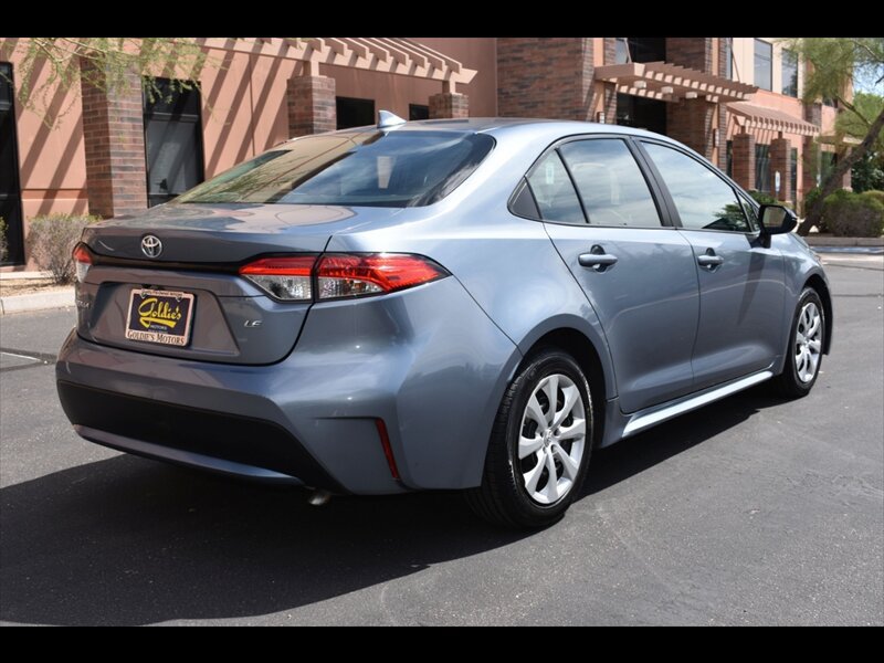 Used 2022 Toyota Corolla LE FWD image 7
