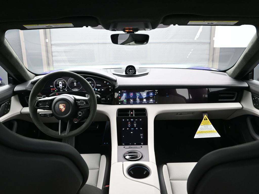 New 2026 Porsche Taycan GTS AWD/4WD image 19