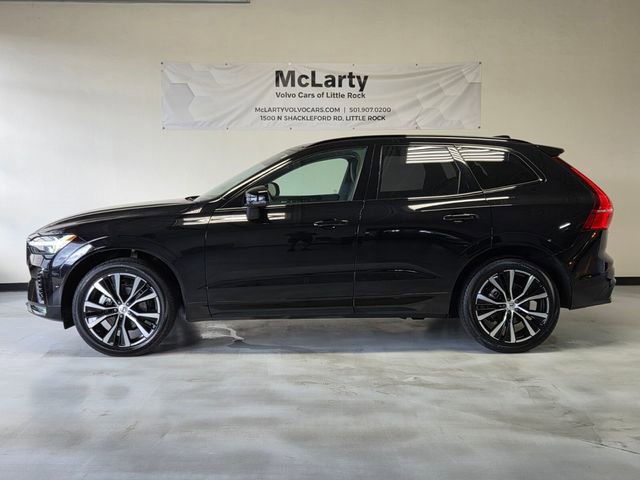 Certified 2025 Volvo XC60 B5 Plus image 2