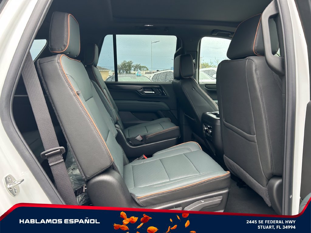 New 2026 GMC Yukon AT4 w/ AT4 Premium Package AWD/4WD image 18