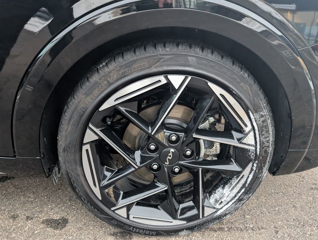 Used 2025 Kia K4 GT-Line w/ GT-Line Premium Package image 23